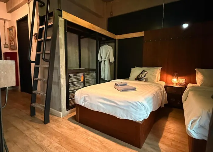 Rent V38 #420 Friendly Thailand 4*
