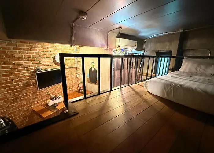 Rent V38 #420 Friendly Thailand